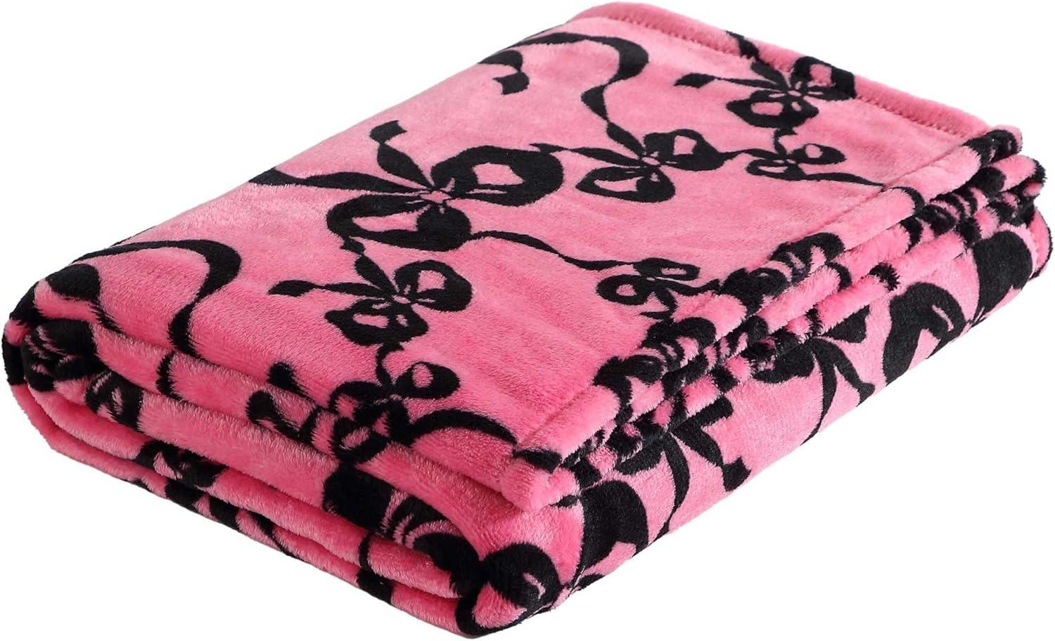 imageBetsey Johnson Solid Microfiber White Print 4 Piece Comforter SetFullQueenSignature Hotel Solid Black